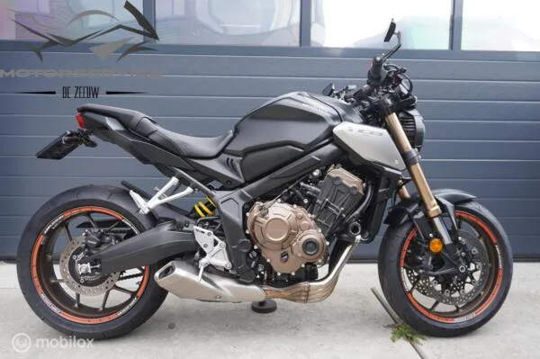 Honda CB650R (2021) — foto 1