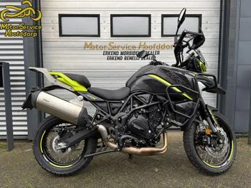 BENELLI TRK 702 X (2026) — foto 1