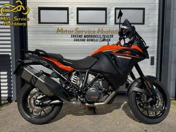 KTM 1090 Adventure (2018) — foto 1