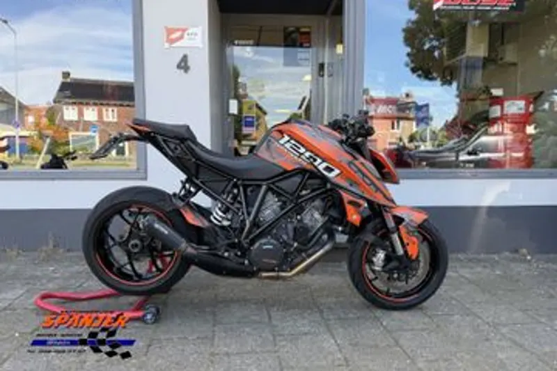 KTM 1290 Super Duke (2018)