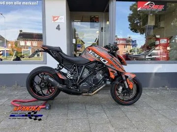 KTM 1290 Super Duke (2018) — foto 1