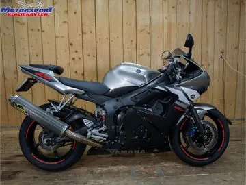 Yamaha YZF-R6 (2003) — foto 1