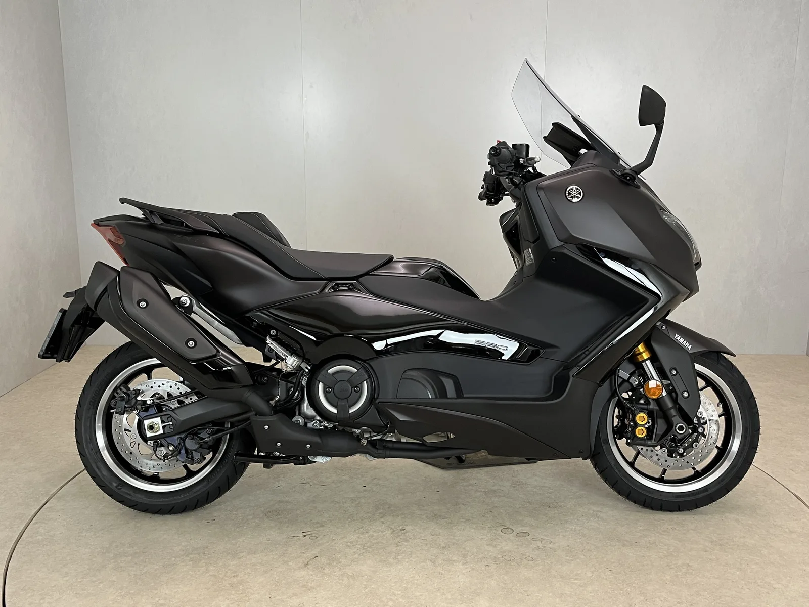 Yamaha Tmax 560 Tech MAX (2026) — foto 1