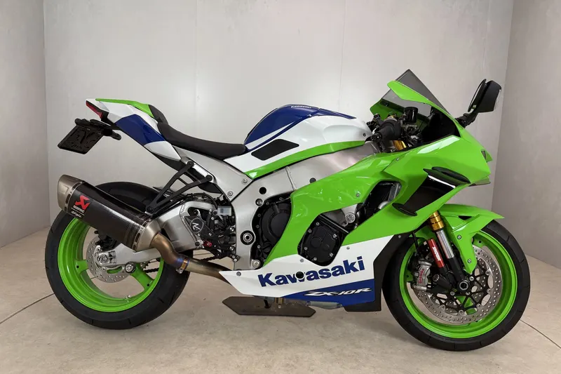 Kawasaki ZX 10 (2024)