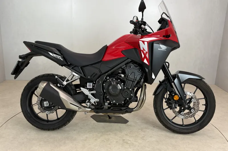 Honda NX 500 (2024)