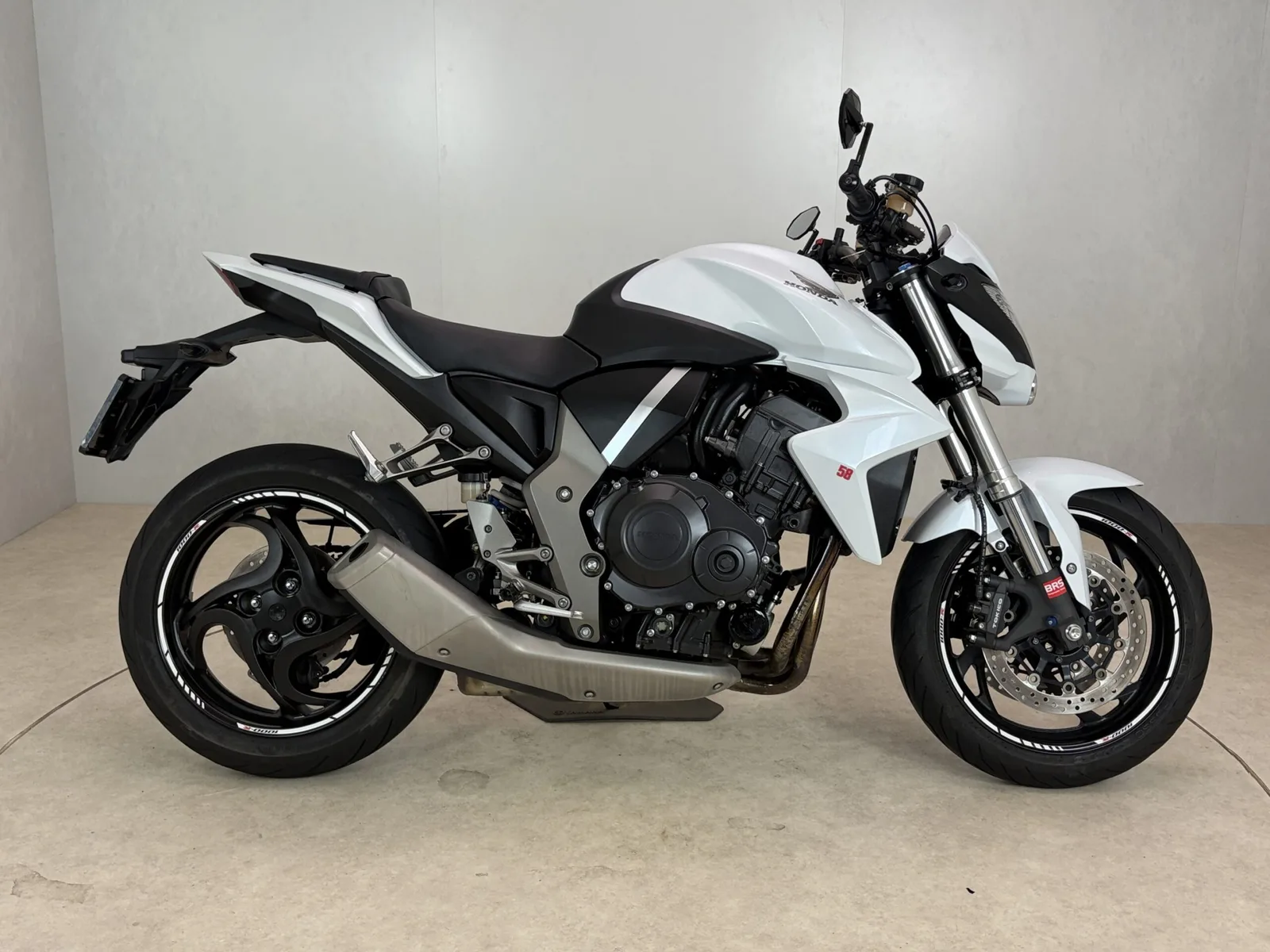 Honda CB1000R (2009) — foto 1