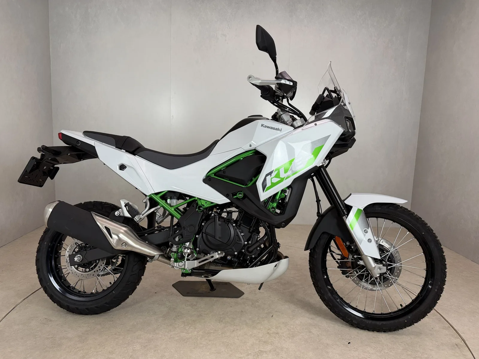 Kawasaki KLE500 SE (2026) — foto 1