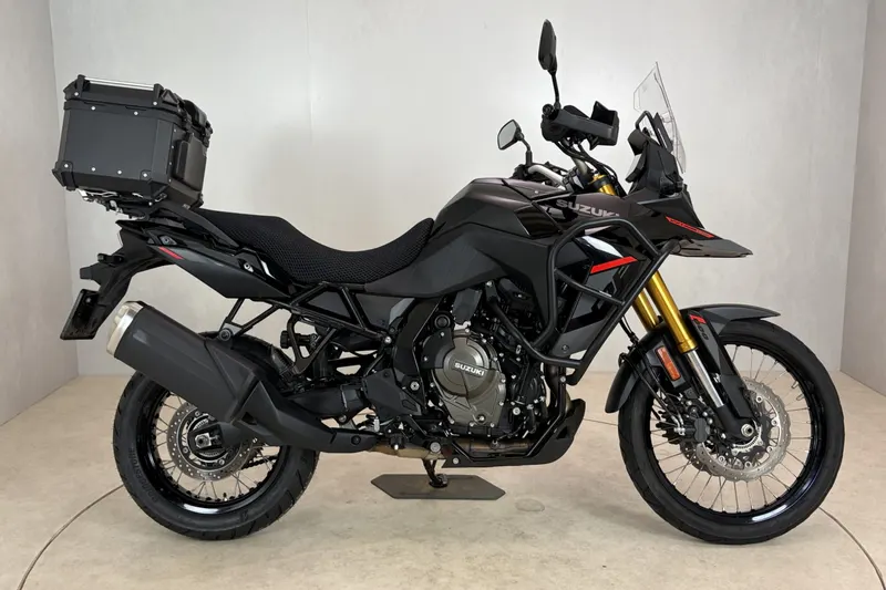 Suzuki V-Strom 800 DE (2025)