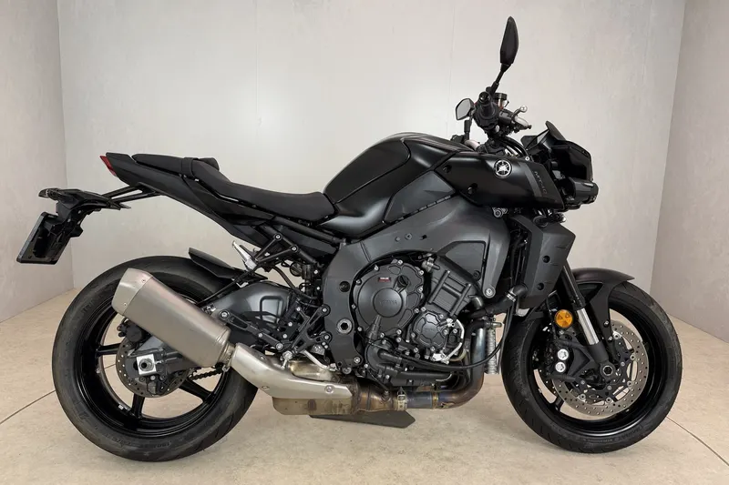 Yamaha MT-10 (2023)