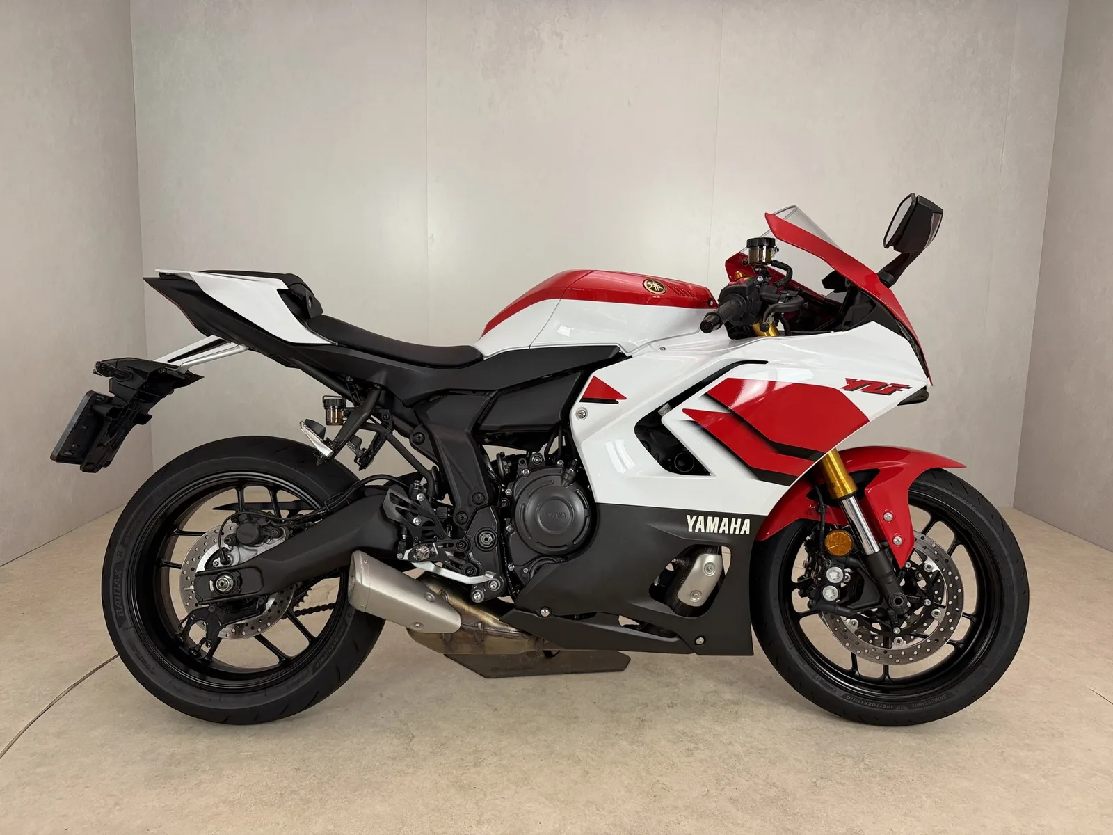 Yamaha YZF-R7 (2026) — foto 1