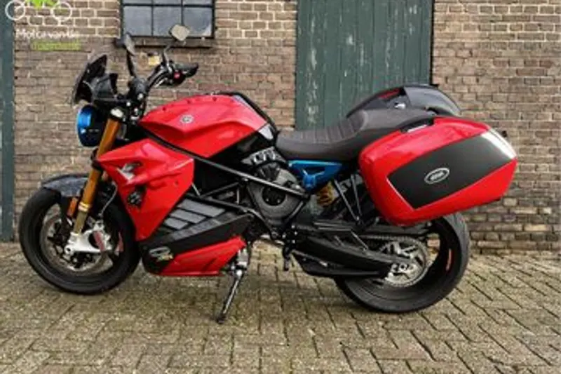 Energica ESSEESSE9+ RS (2022)