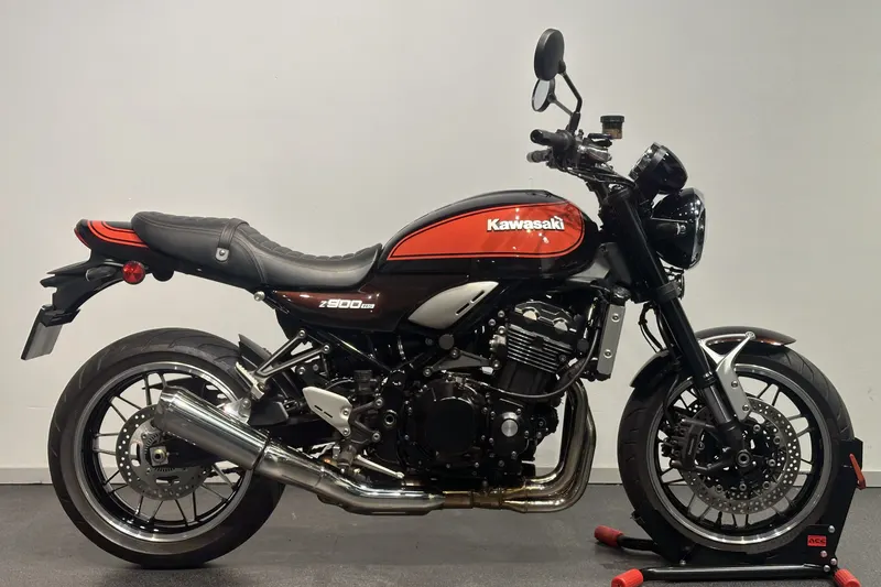 Kawasaki Z900RS (2019)