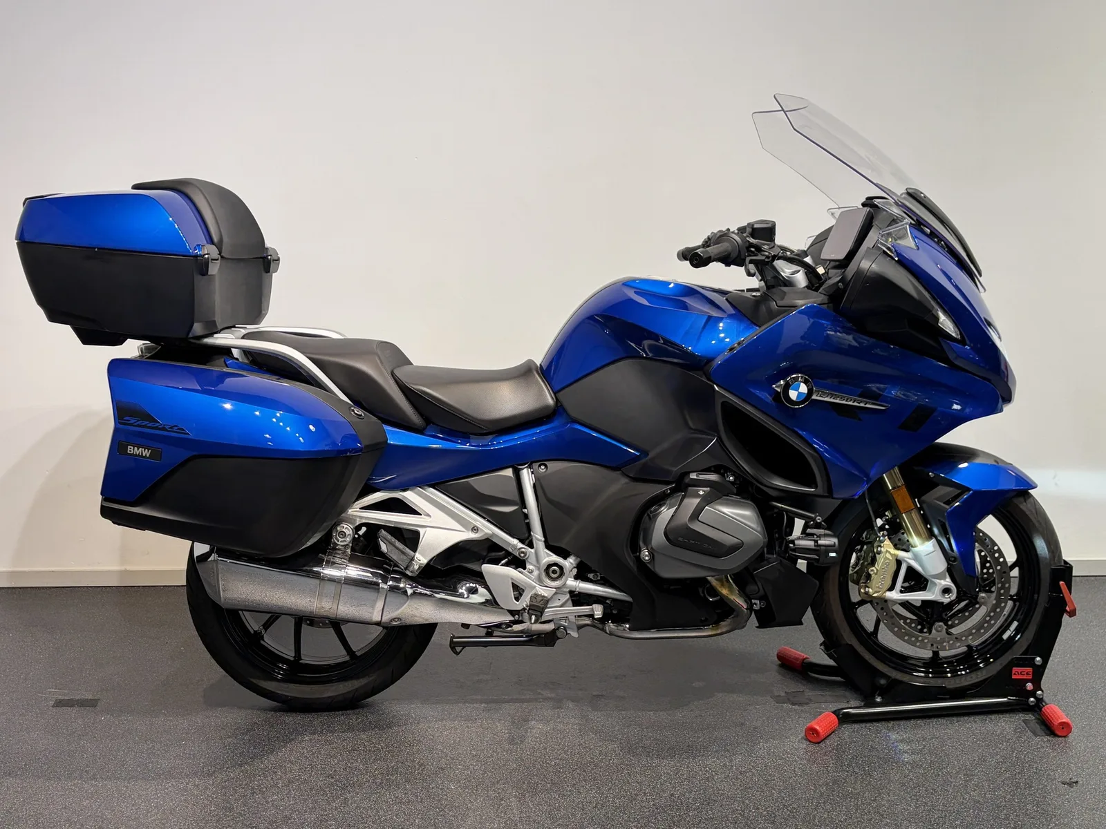 BMW R 1250 RT (2022) — foto 1