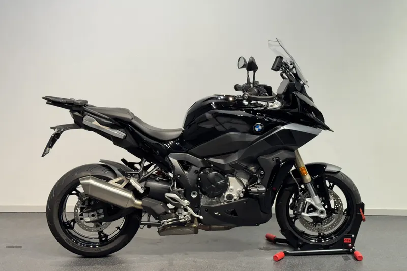 BMW S 1000 XR (2023)