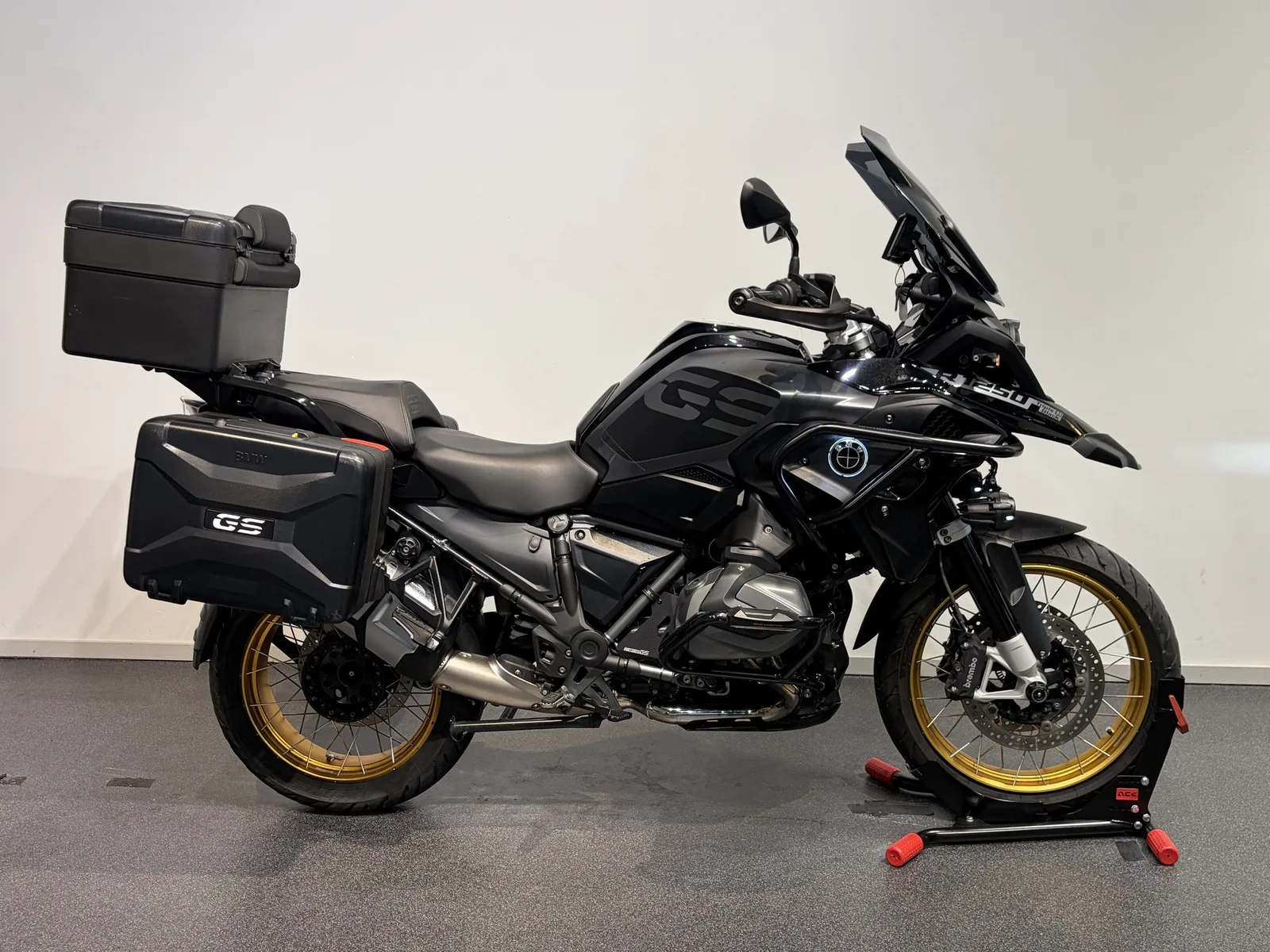 BMW R 1250 GS (2023) — foto 1