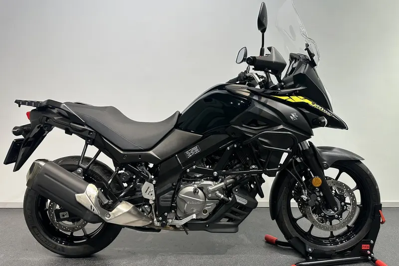 Suzuki DL650A (2023)