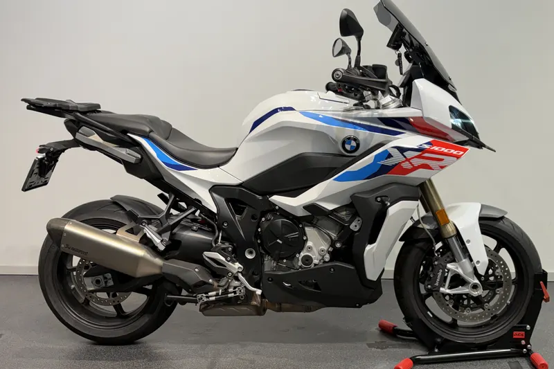 BMW S 1000 XR (2023)