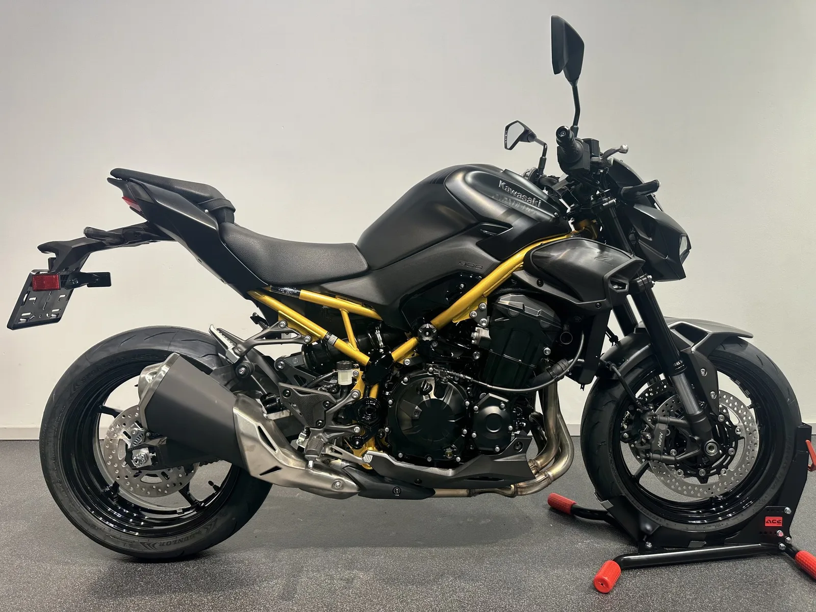 Kawasaki Z900 (2026) — foto 1