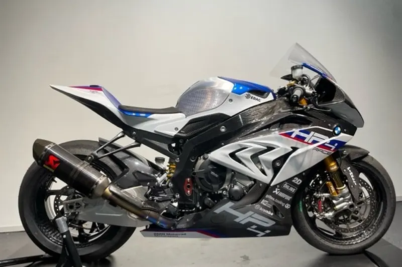 BMW HP4 Race (2017)