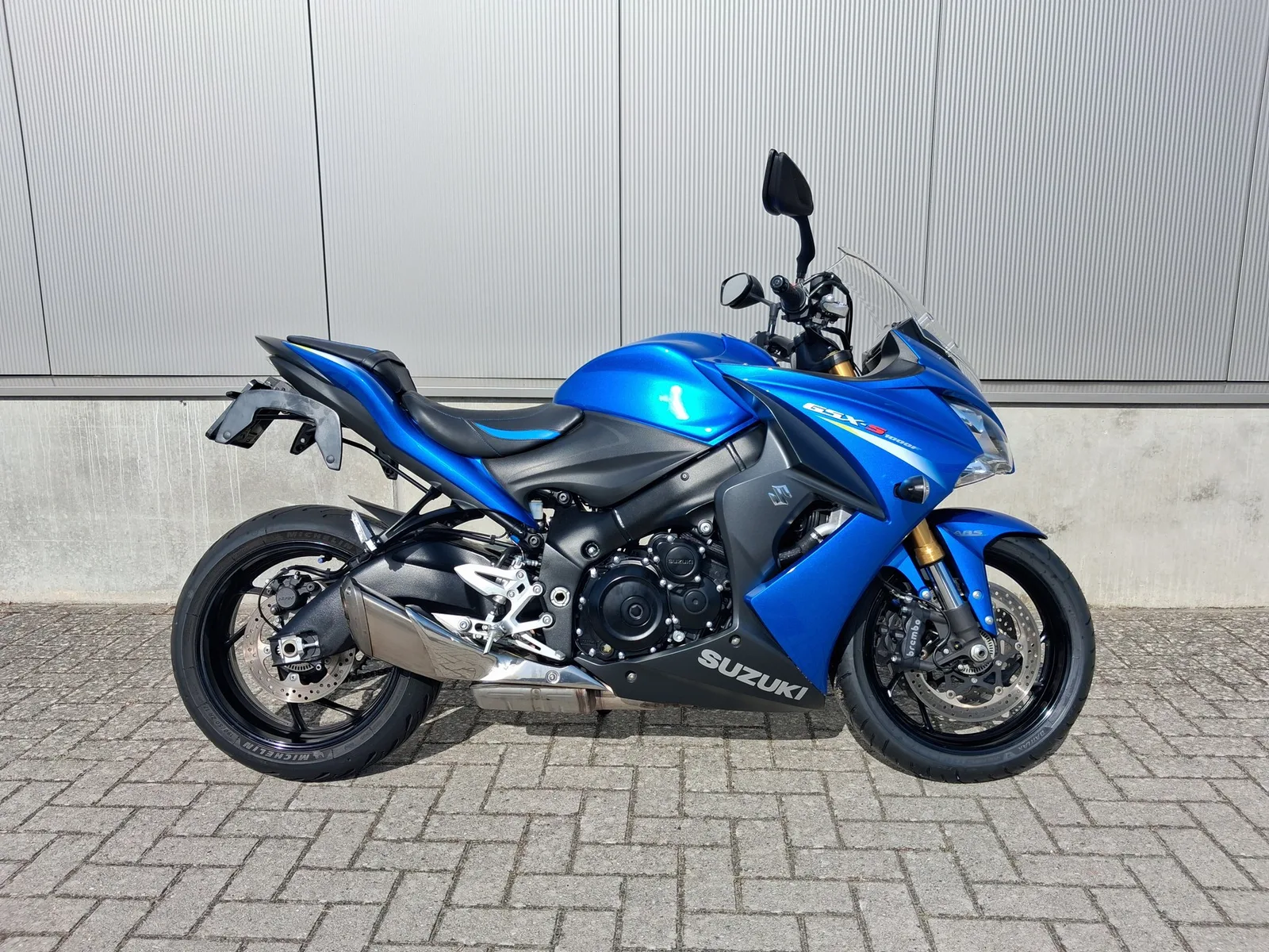 Suzuki GSX-S1000FA (2017) — foto 1
