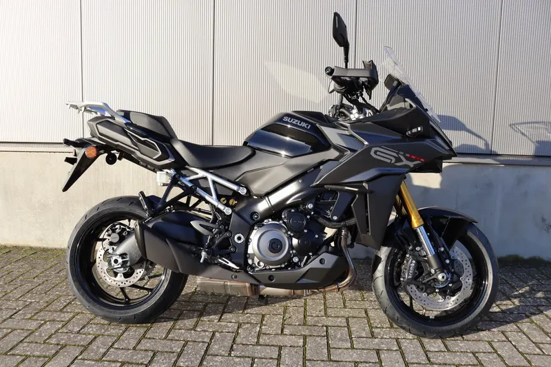 Suzuki Gsx S 1000 GX (2024)