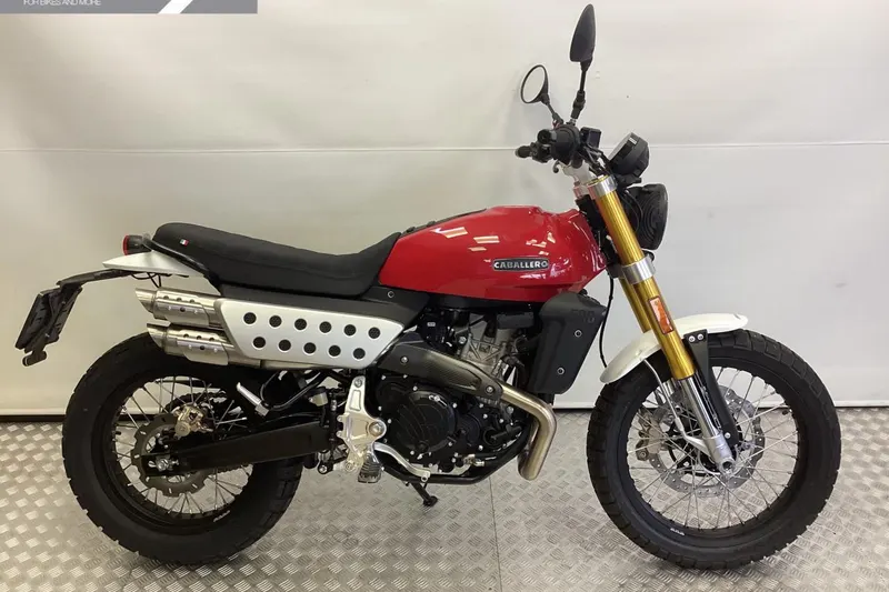 Fantic Motor CABALLERO 500 SCRAMBLER (2025)