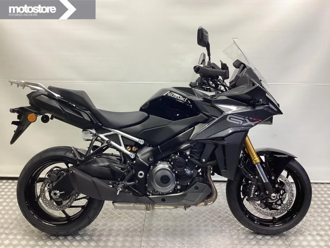 Suzuki Gsx GSX-S 1000 GX (2025) — foto 1