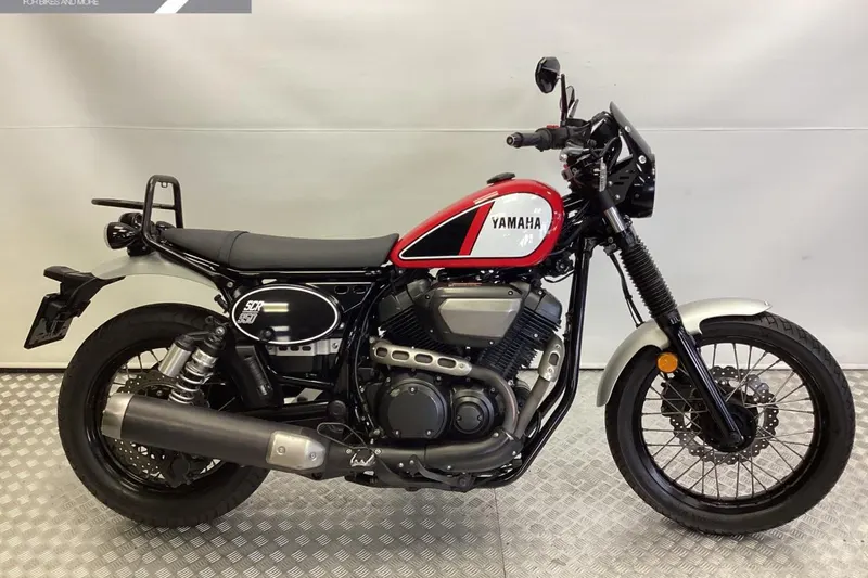 Yamaha Scr SCR 950 (2017)