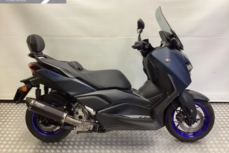 Yamaha X X-MAX 300 ABS (2025)