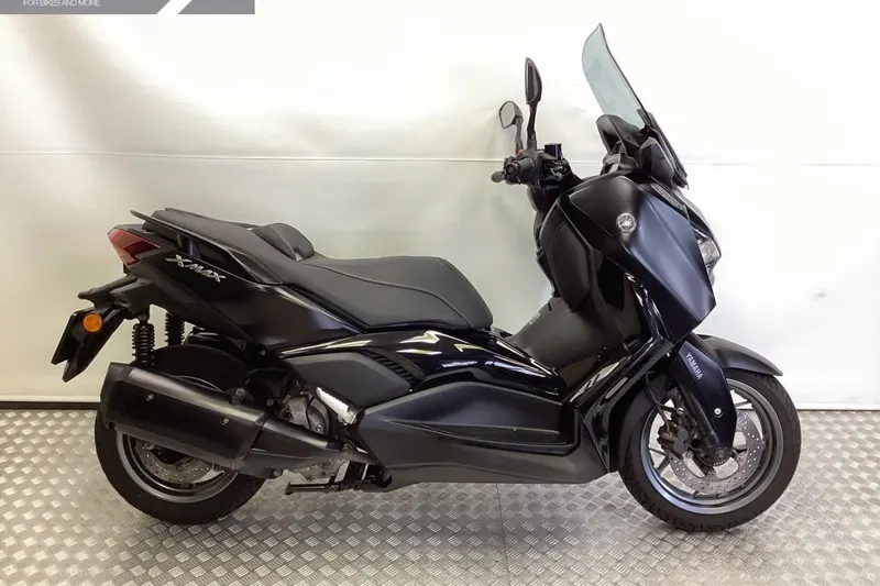 Yamaha X X-MAX 300 TECH MAX (2024)