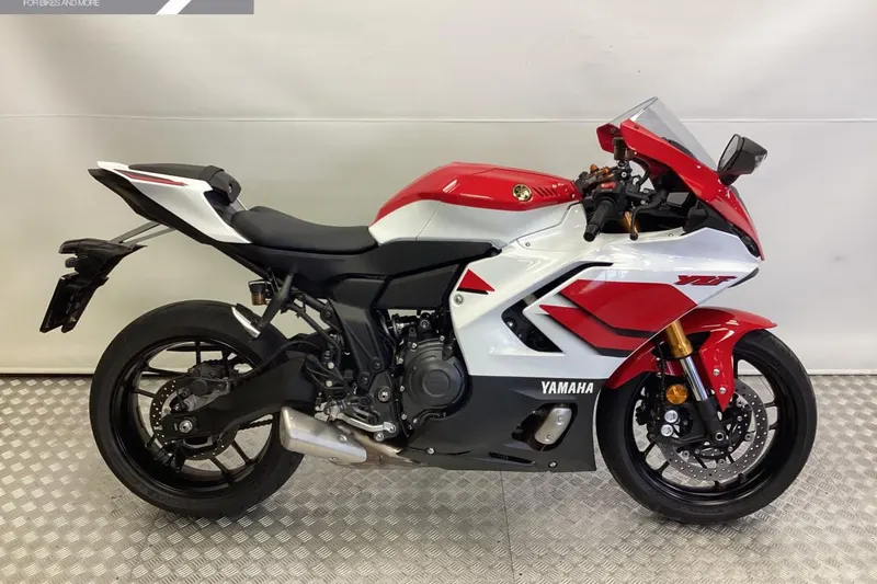 Yamaha Yzf YZF-R7 (2026)