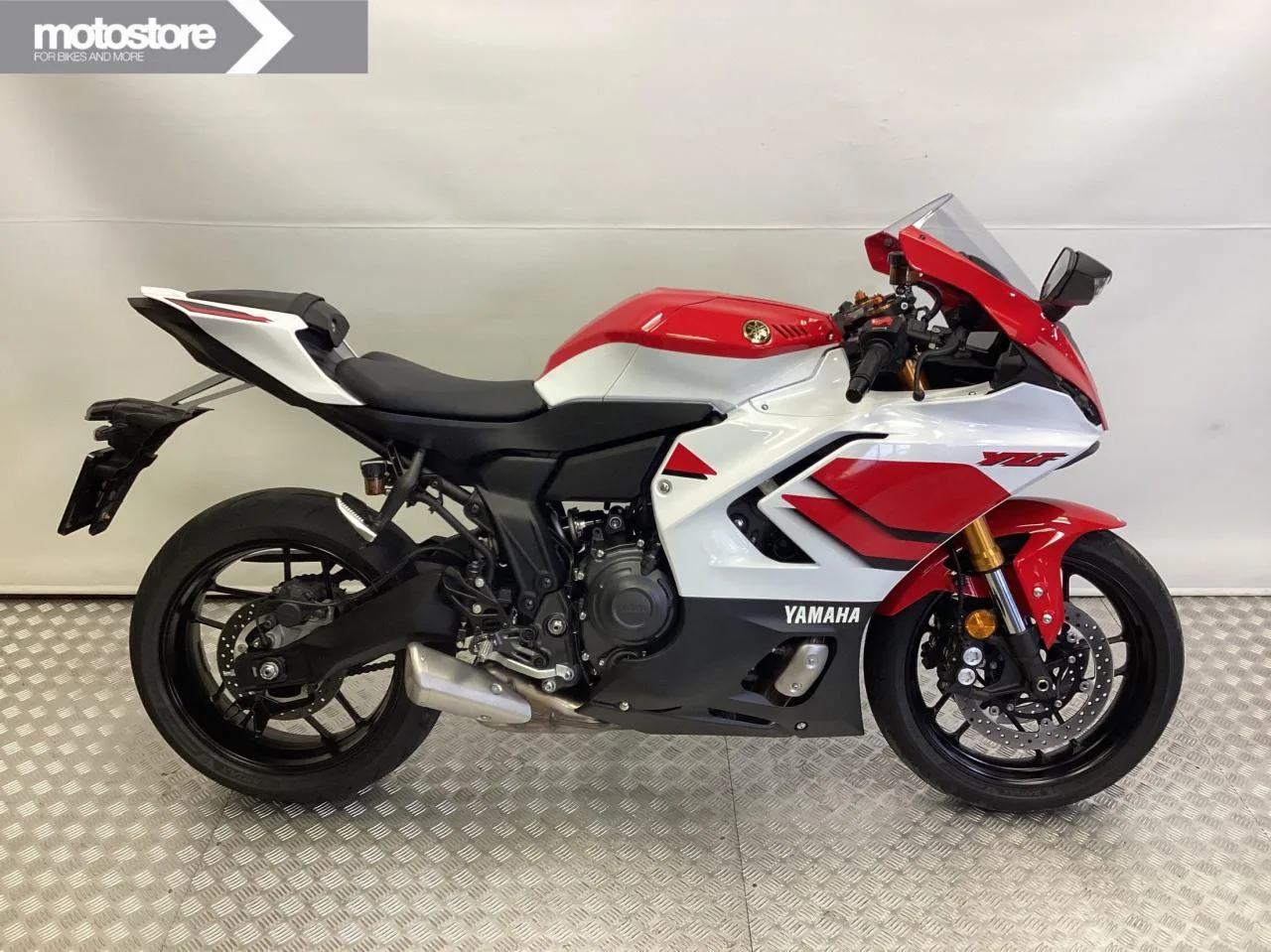 Yamaha Yzf YZF-R7 (2026) — foto 1