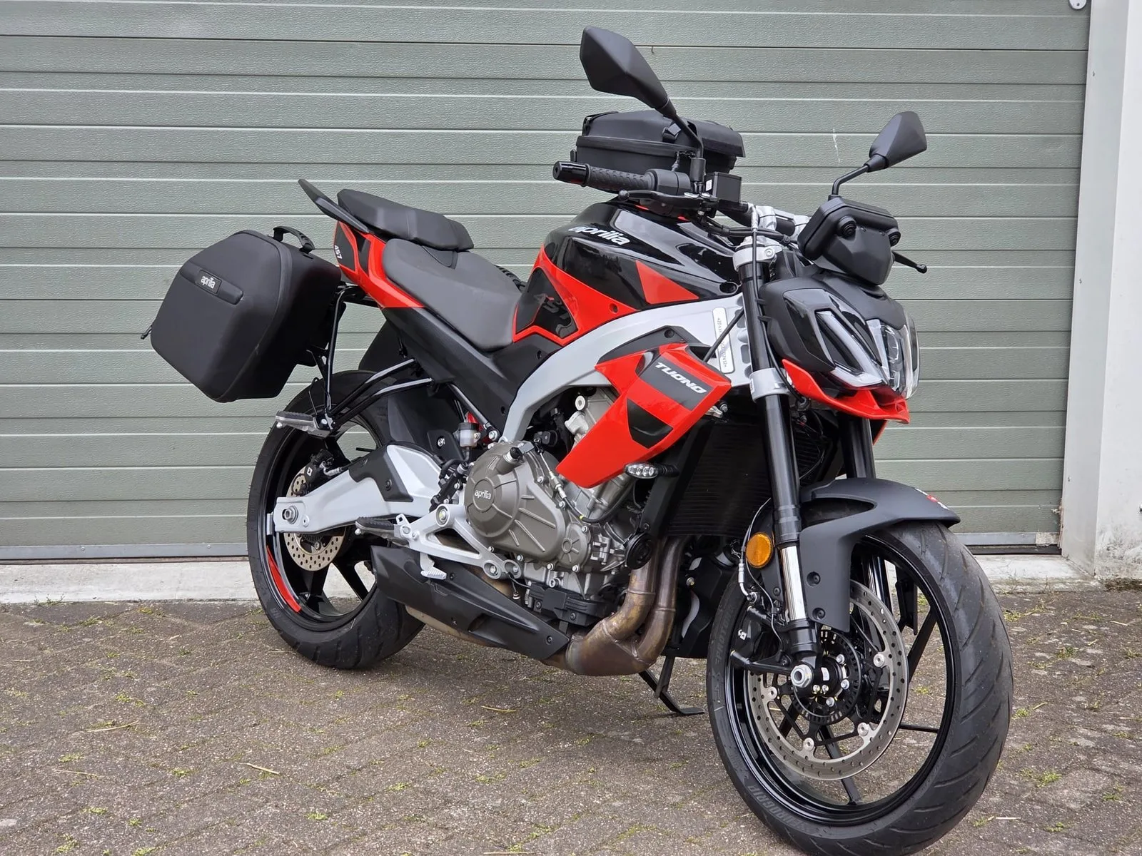Aprilia Tuono 457 (2025) — foto 1