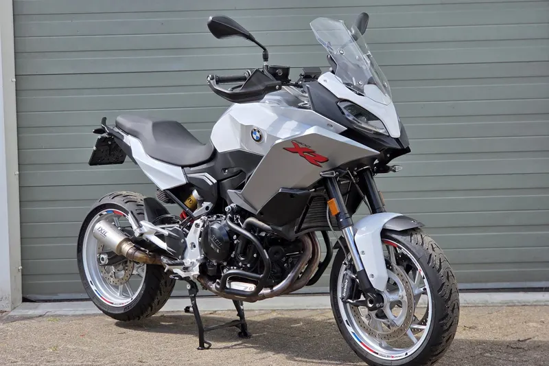 BMW F 900 XR (2024)