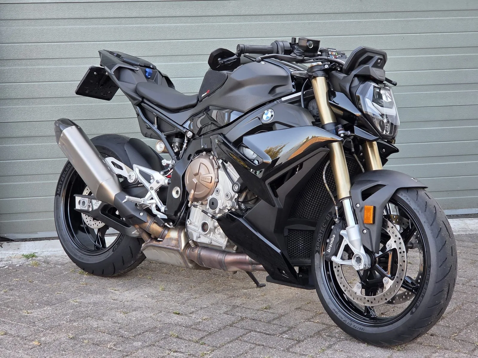 BMW S 1000 R (2024) — foto 1
