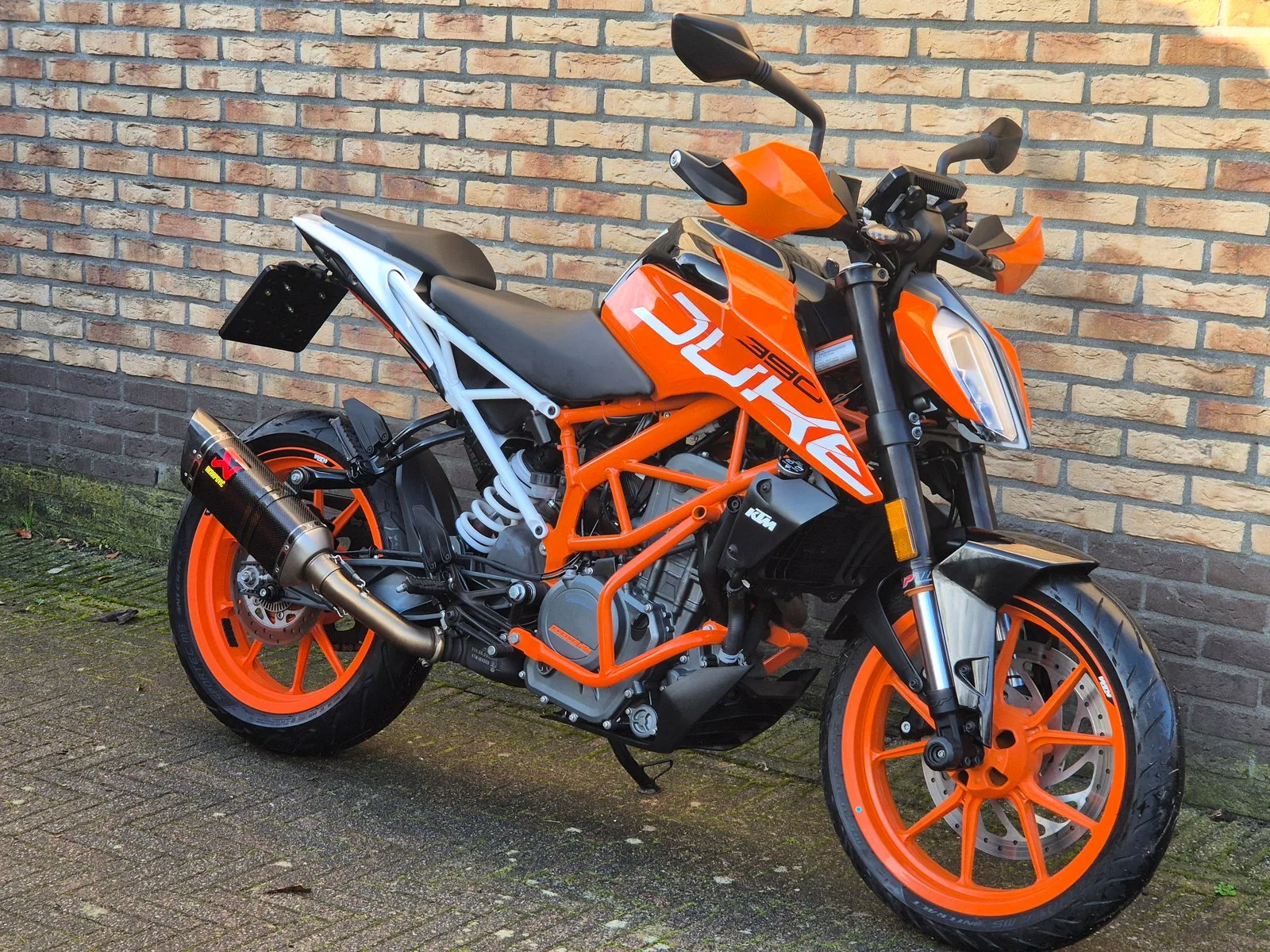KTM 390 Duke (2017) — foto 1