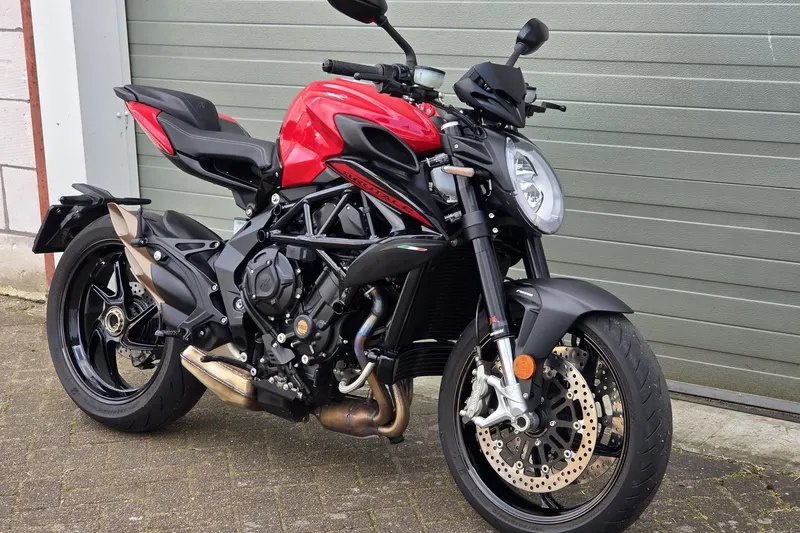 MV Agusta Brutale 800 (2023)