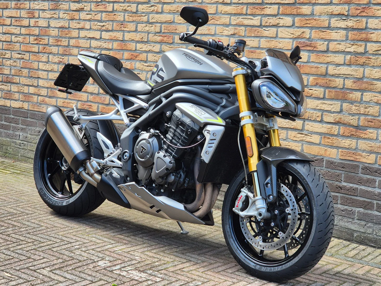 Triumph Speed Triple 1200 RS (2021) — foto 1