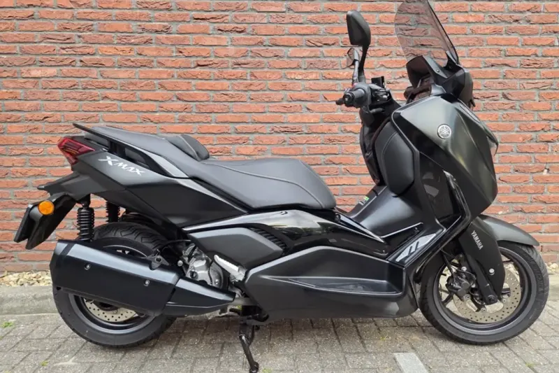 Yamaha Xmax (2024)