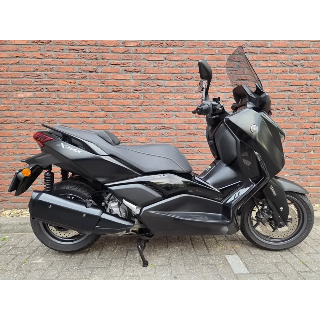 Yamaha Xmax (2024) — foto 1