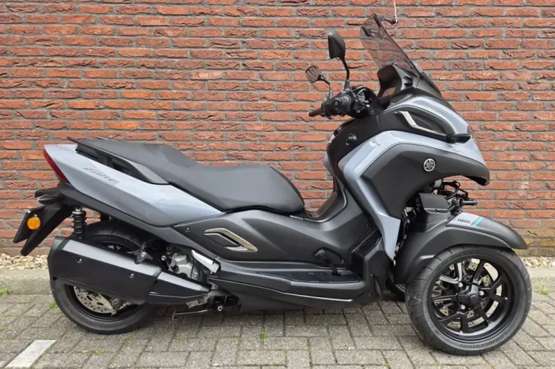 Yamaha Mw 300 TRICITY E5 BNS4 (2021)