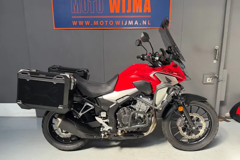 Honda CB500X (2020)