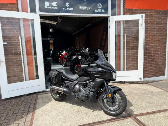 Honda CTX 700 (2016) — foto 1