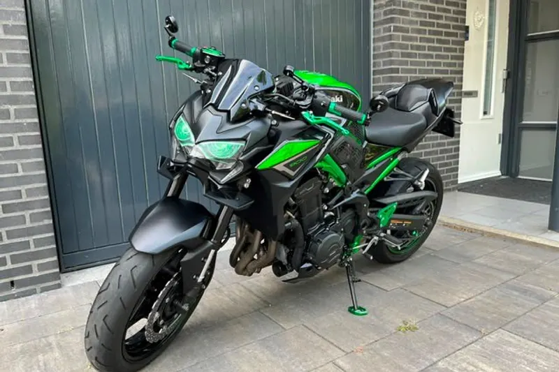 Kawasaki Z900 (2023)