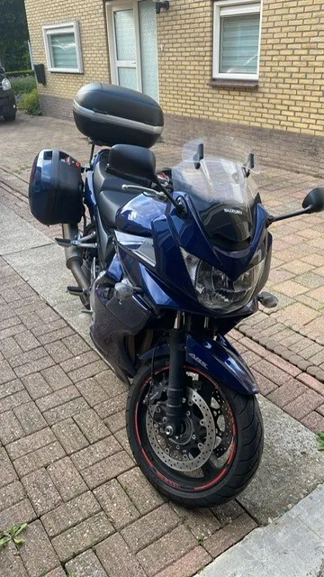 Suzuki GSF 1250 Bandit (2010) — foto 1