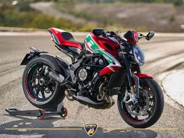 MV Agusta Dragster 800RC SCS (2025) — foto 1