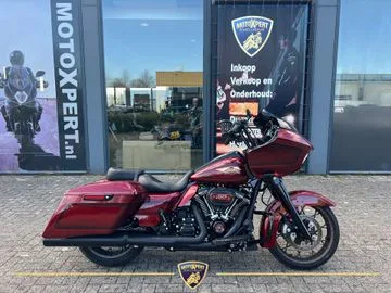 Harley-Davidson Road Glide Special 114 (2023) — foto 1