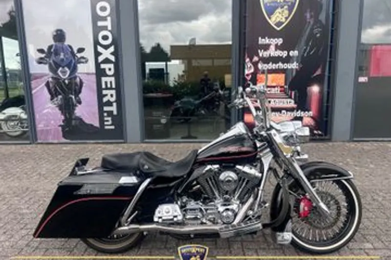 Harley-Davidson Road King Classic Flhrci (2005)