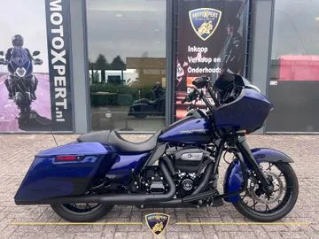 Harley-Davidson Road Glide (2020) — foto 1