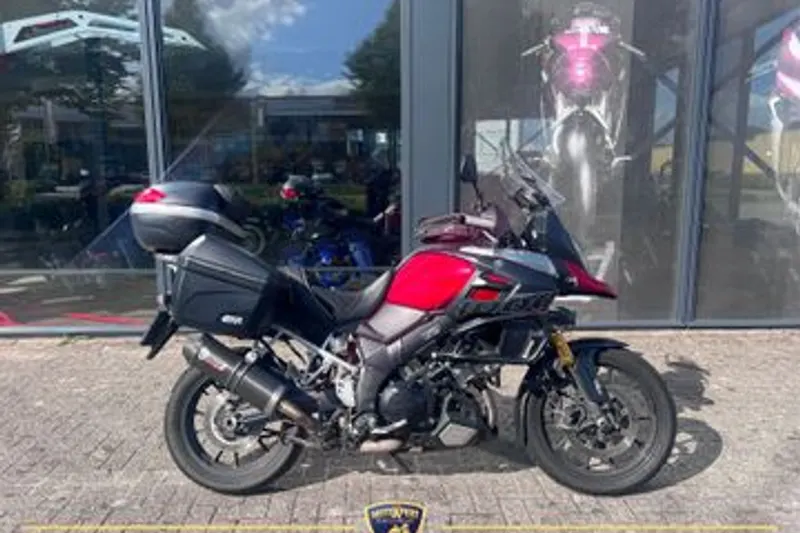Suzuki V-Strom (2015)